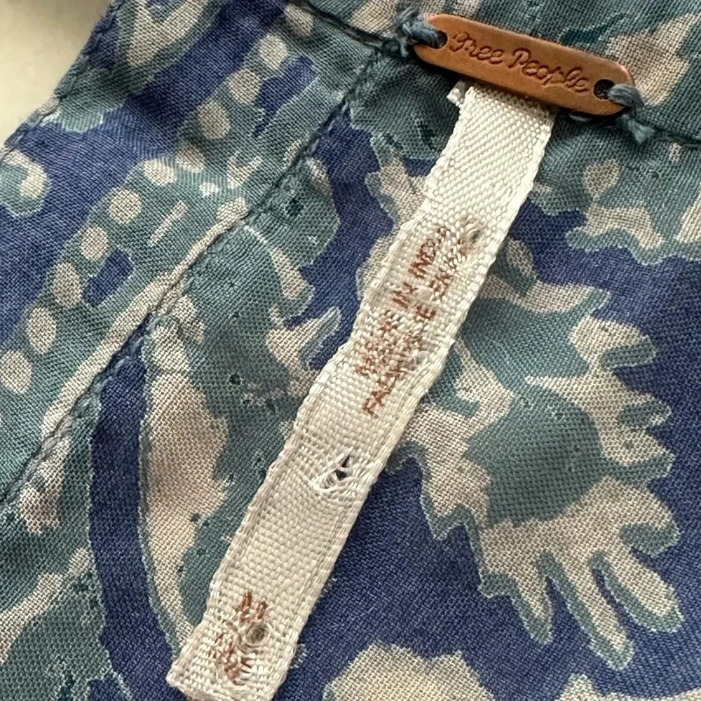 FREE PEOPLE Bohemian Mini Dress Silver Sun‎ Cutout Blue Washed Pockets, Medium